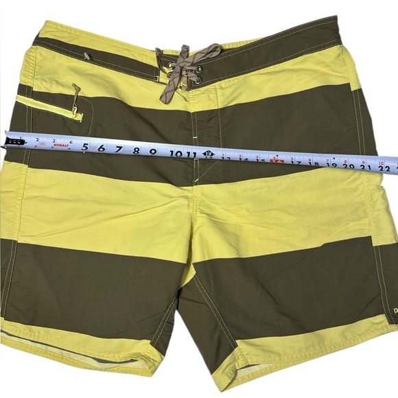 Patagonia swim trunks stretch wavefarer board shorts mens 36 - Picture 7 of 11